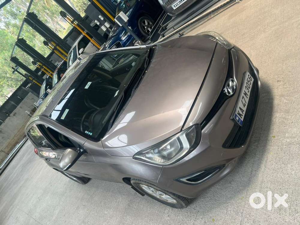 Hyundai I20 2012 Diesel 80000 Km Driven, Brand New Tires