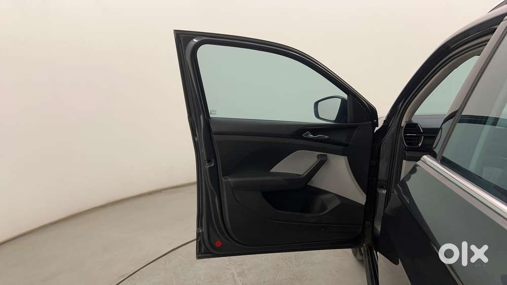 Skoda Kushaq Style 1.5l Tsi Mt, 2021, Petrol