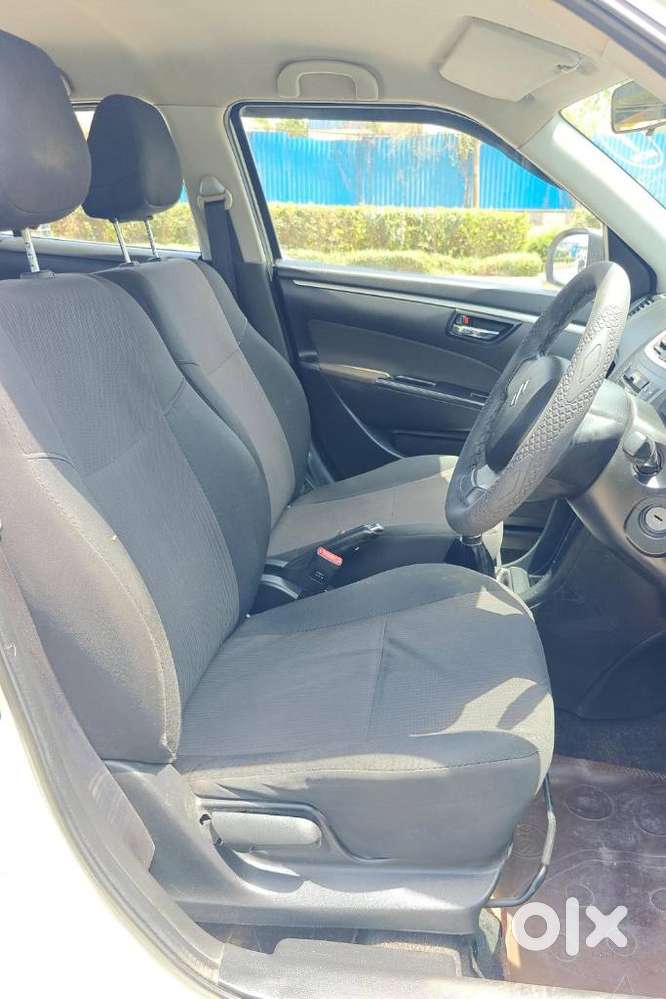 Maruti Suzuki Swift Vxi 1.2 Abs Bs-iv, 2014, Petrol