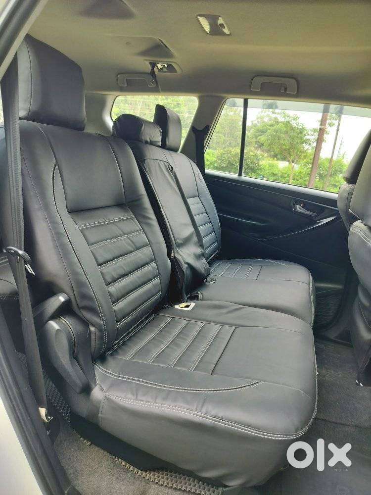 Toyota Innova Crysta [2020-ongoing] 2.4 Gx 8 Str, 2022, Diesel