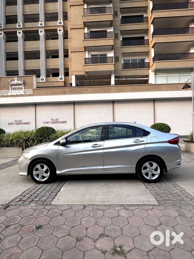 Honda City V Mt, 2015, Diesel