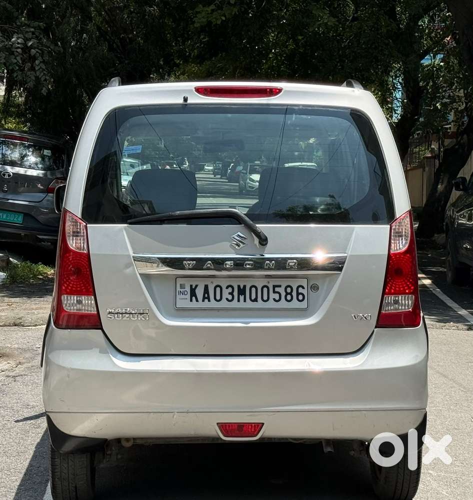 Maruti Suzuki Wagon R VXI, 2012, Petrol