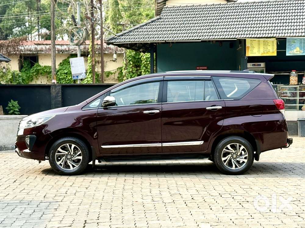 Toyota Innova Crysta G 7 Str, 2022, Diesel