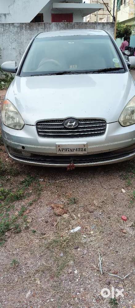 Hyundai Fluidic Verna 2006 Petrol 100000 Km Driven