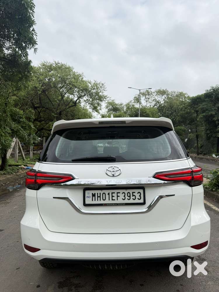 Toyota Fortuner [2021-ongoing] 2.8 2wd Diesel At, 2023, Diesel