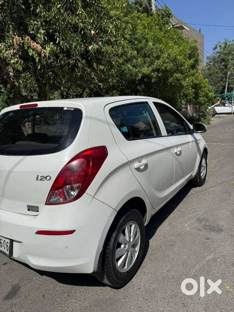 Hyundai I20 2013 Petrol Well Maintained