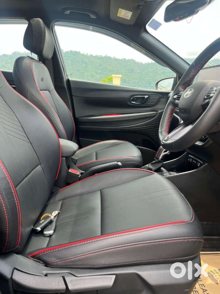 Tata Nexon 1.2 Revotron Xm (s), 2020, Petrol