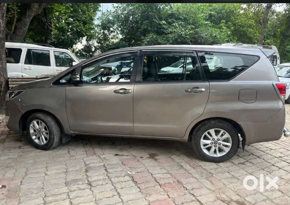 Toyota Innova Crysta Diesel 2018