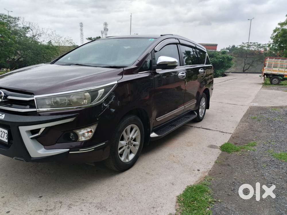 Toyota Innova Crysta 2.4 G Mt, 2016, Diesel
