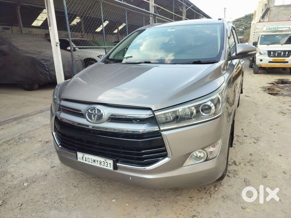 Toyota Innova Crysta 2.4 Vx Mt 8s, 2016, Diesel