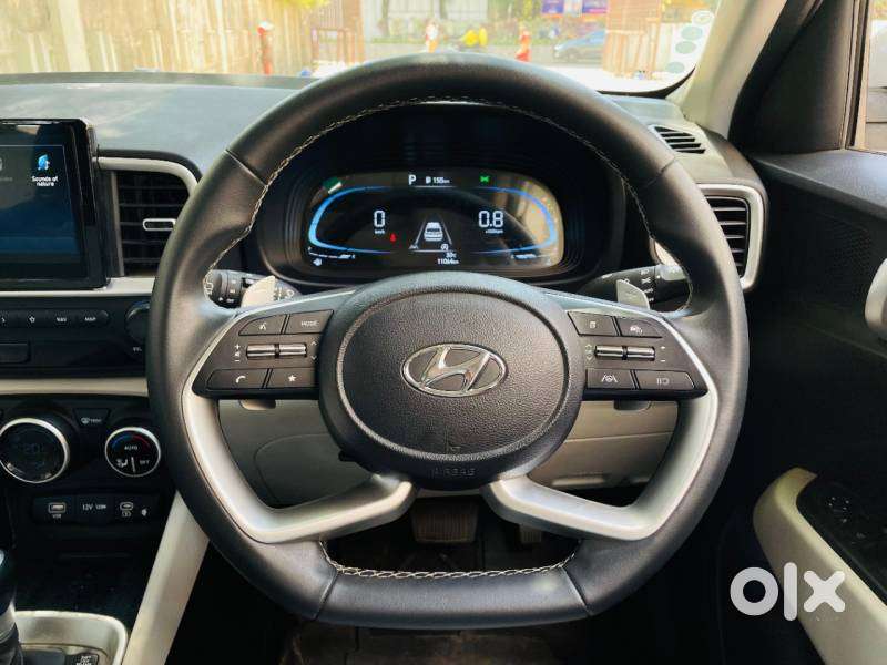 Hyundai Venue 1.0 Sx (o) Turbo Dct, 2024, Petrol