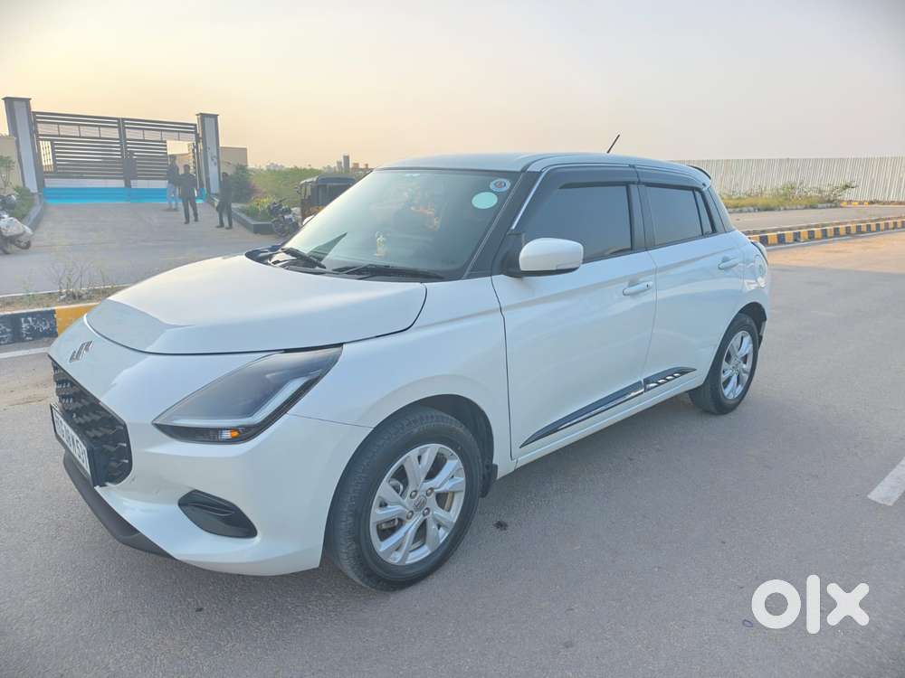 Maruti Suzuki Swift 1.3 Zxi, 2024, Petrol