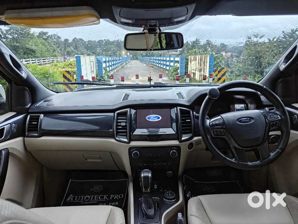 Ford Endeavour 3.2 2019