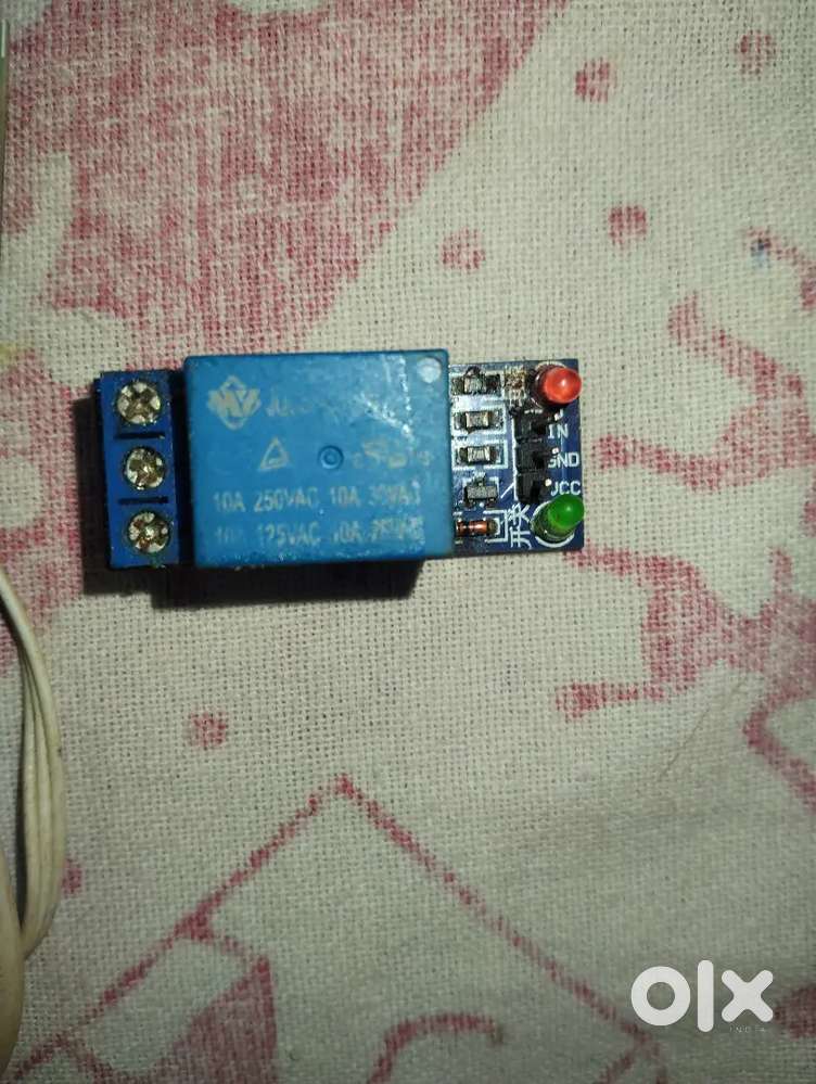 IR SENSOR, RELAY MODULE AND EYE BLINK SENSIR