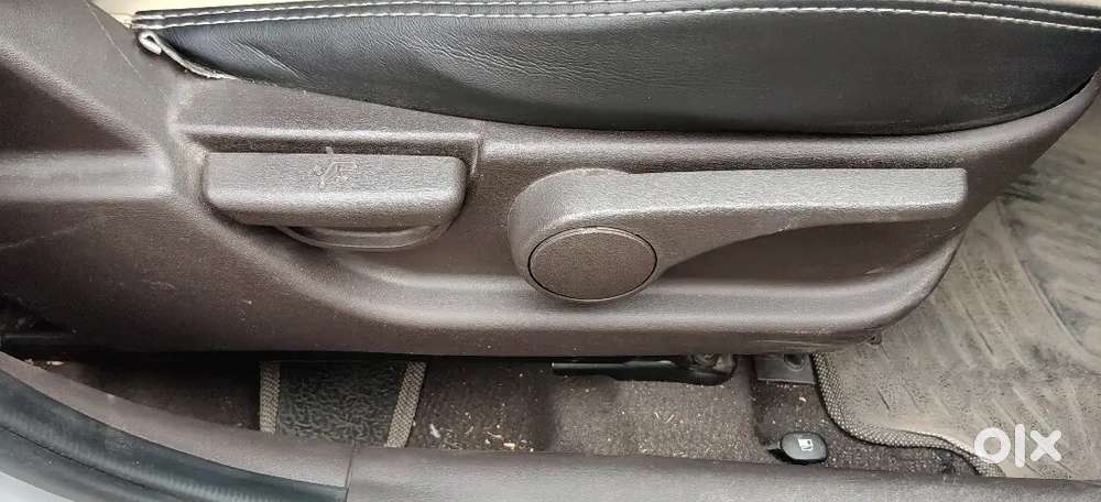 Top End , Primium Hatchback,