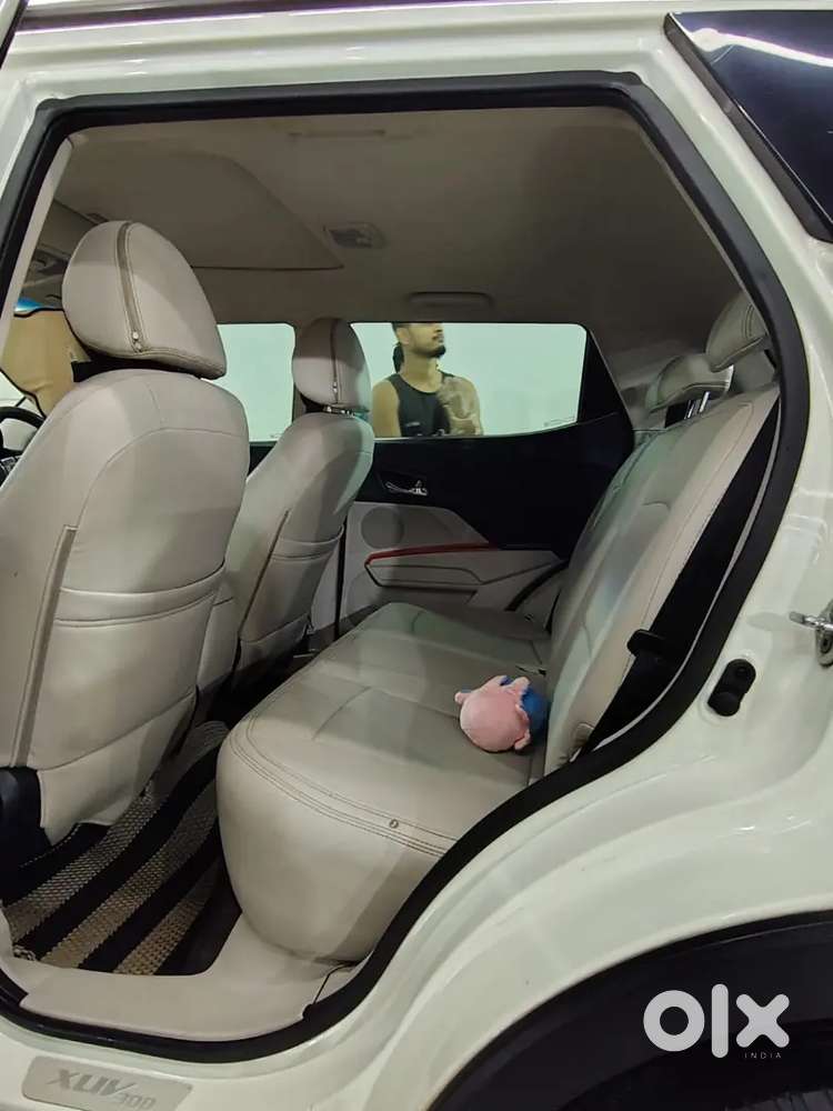 Mahindra Xuv300 W8 2022 Manual