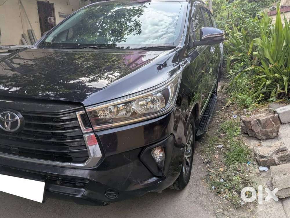 Toyota Innova Crysta 2.4 G Mt, 2022, Diesel