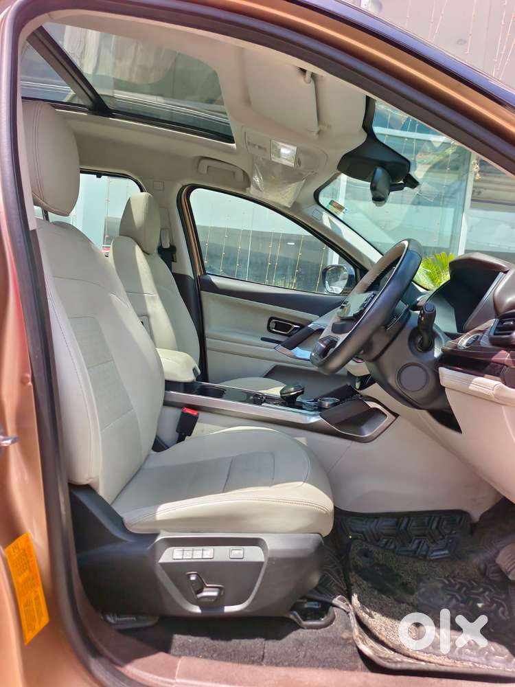 Tata Safari Accomplished Dual Tone At, 2024, Diesel