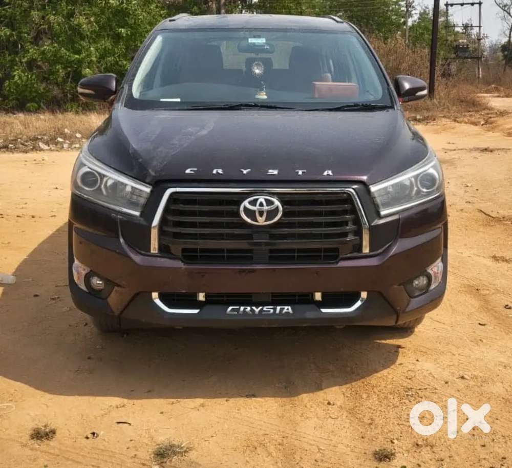 Toyota Innova Crysta 20 Diesel Well Maintained