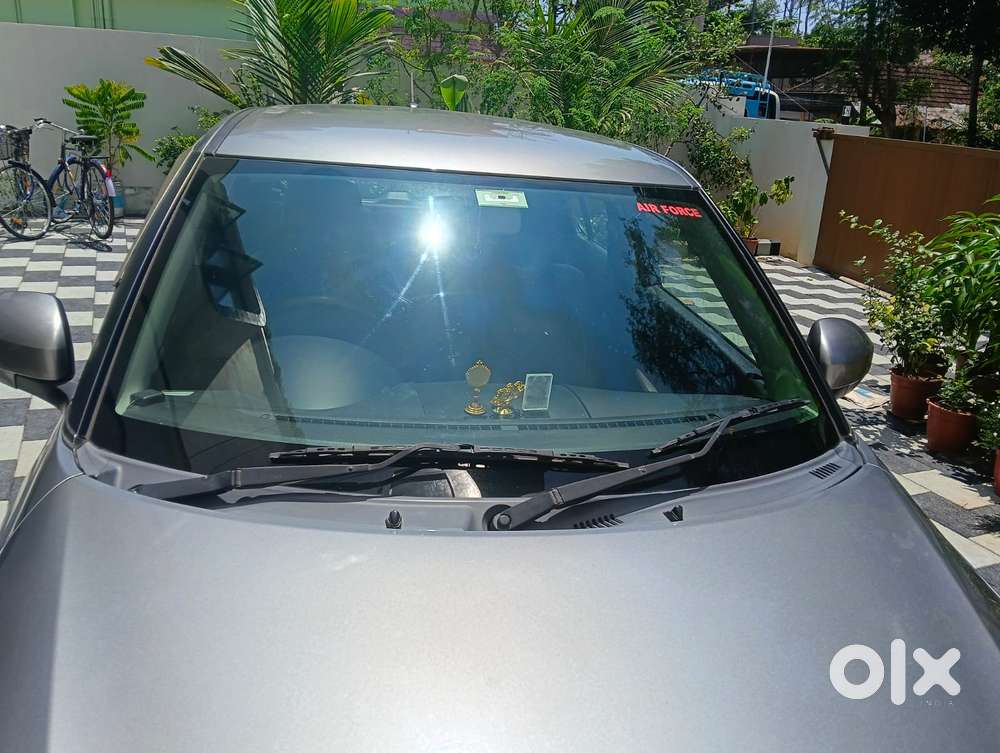Maruti Suzuki Swift Lxi, 2015, Petrol