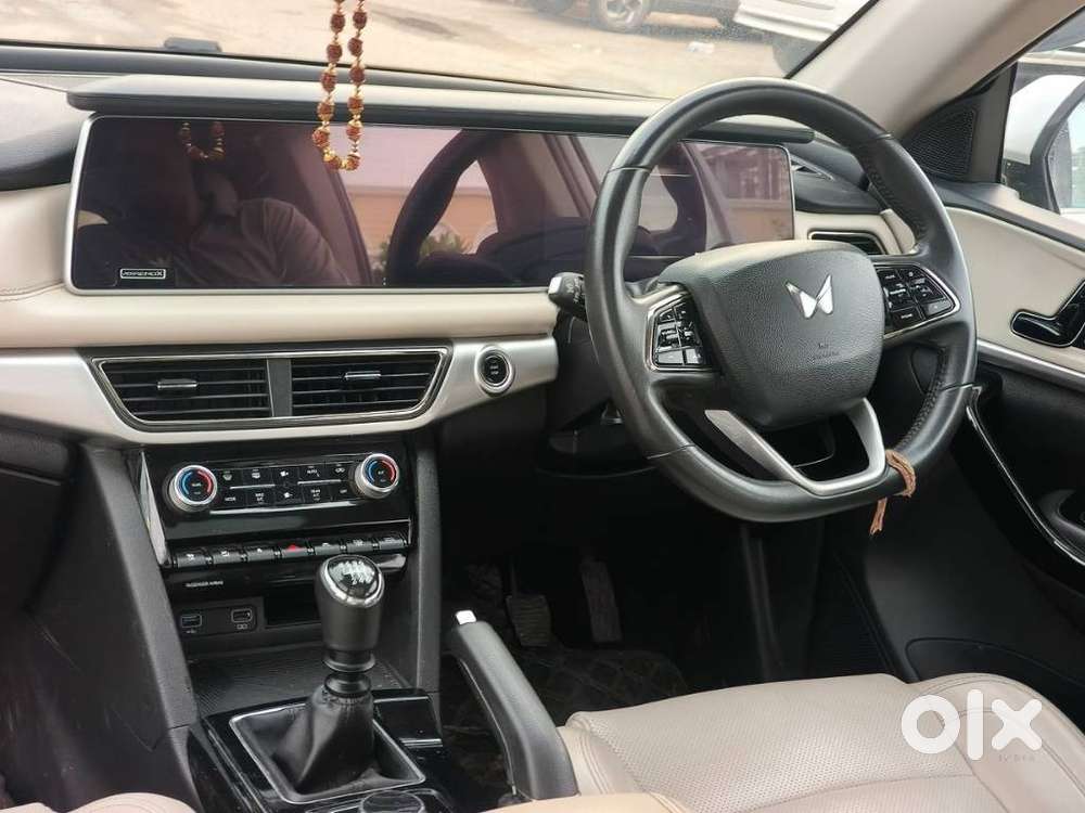 Mahindra Xuv700 2.2 Ax 7 Diesel Mt Str, 2024, Diesel