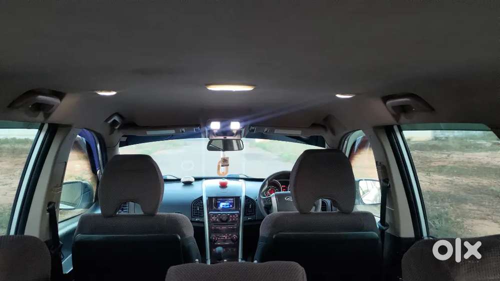 Mahindra Xuv500 2wd 2013