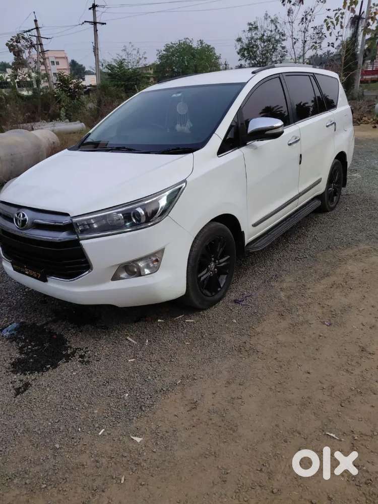 Toyota Innova Crysta 2016 2.4 Z