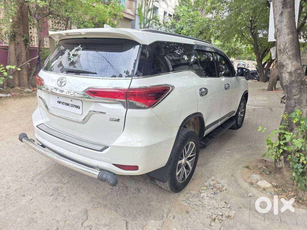 Toyota Fortuner 2.8 4wd Mt, 2016, Diesel