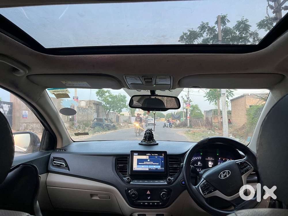 Hyundai Verna 1.5 Sx (o) Petrol Mt, 2021, Petrol