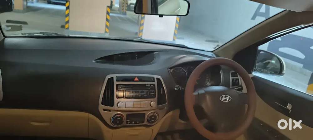 Hyundai I20 Magna Petrol 2012