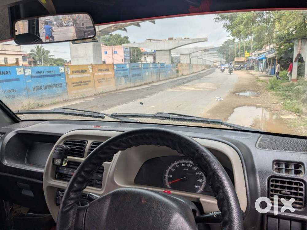 Maruti Suzuki Eeco 5 Str With A/c+htr, 2017