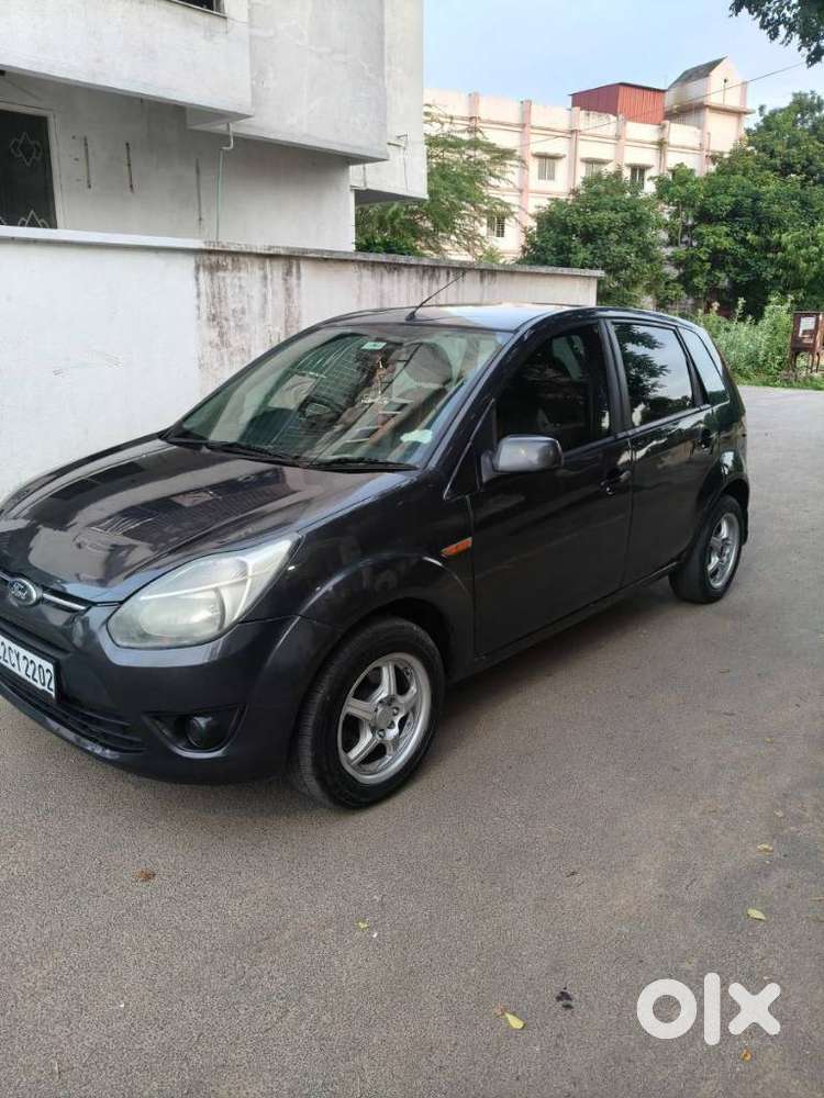 Ford Figo 1.2p Trend Mt, 2011, Diesel