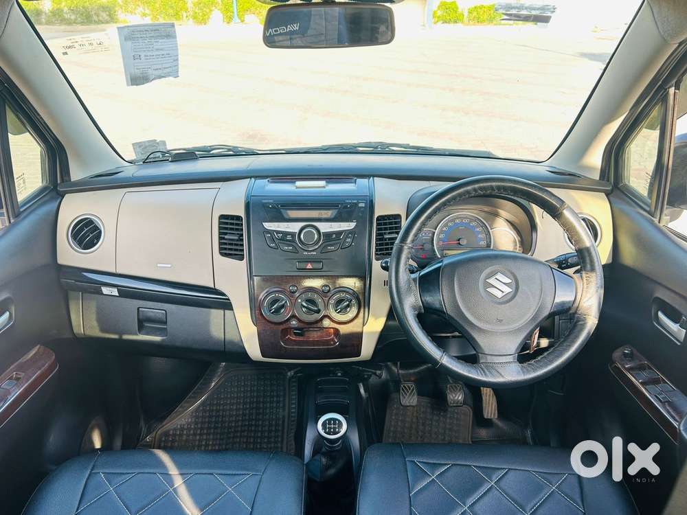 Maruti Suzuki Wagon R Vxi 1.0, 2018, Petrol