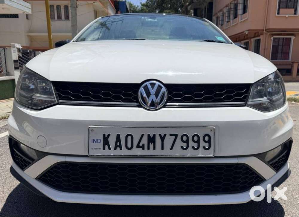Volkswagen Vento 1.0 Highline Plus, 2020, Petrol