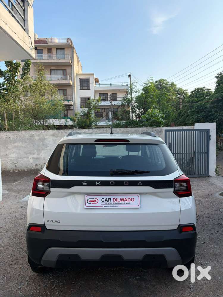 Skoda Kylaq Signature At, 2026, Petrol