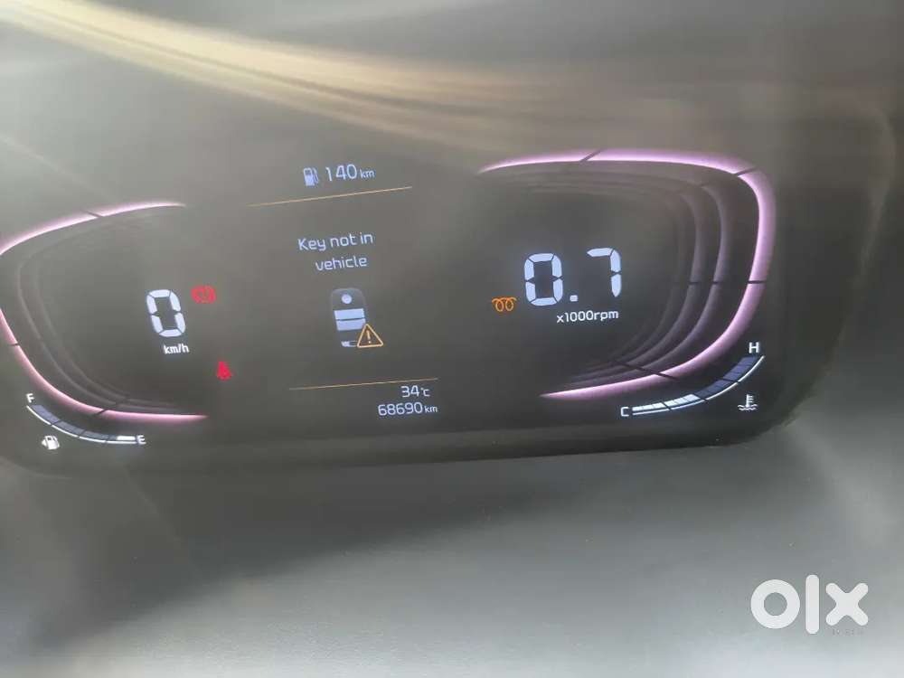 Kia Carens 2022 Diesel 62000 Km Driven