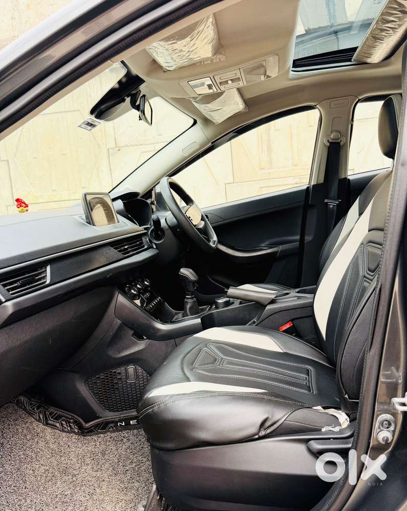 Tata Nexon Smart Plus S 1.2 Revotron Petrol 5 Mt, 2024, Petrol