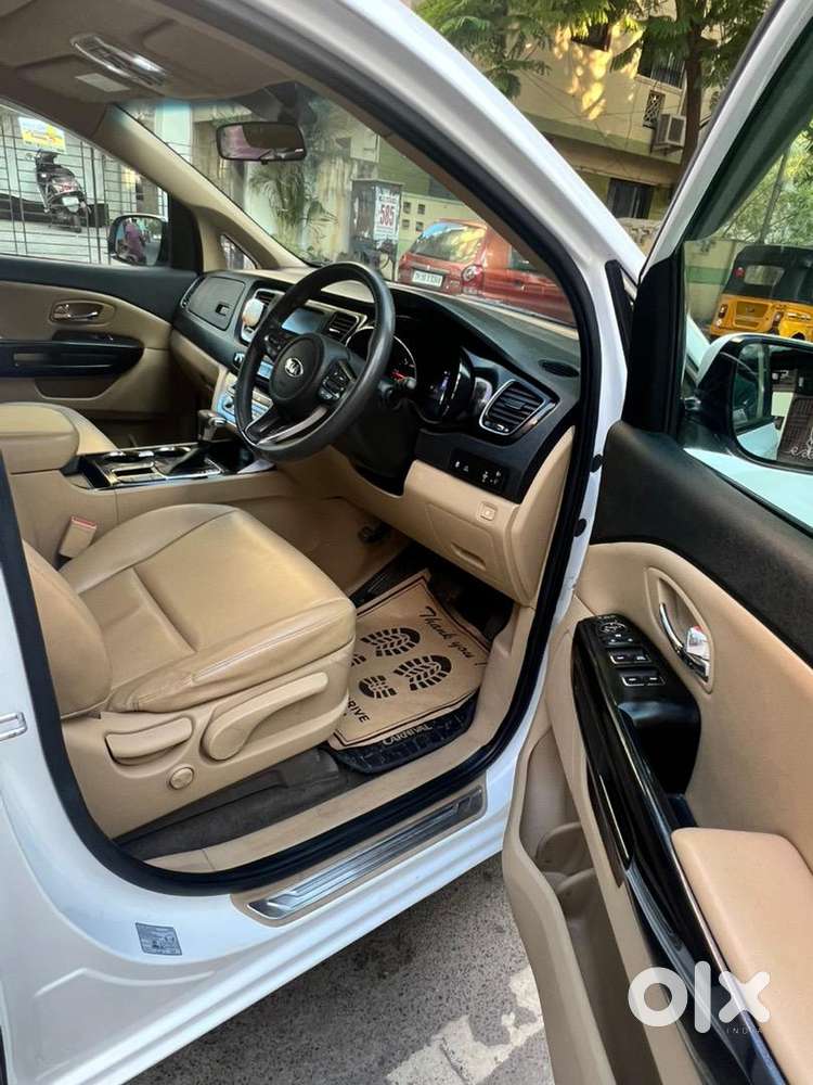 Kia Carnival 2021 Diesel Well Maintained