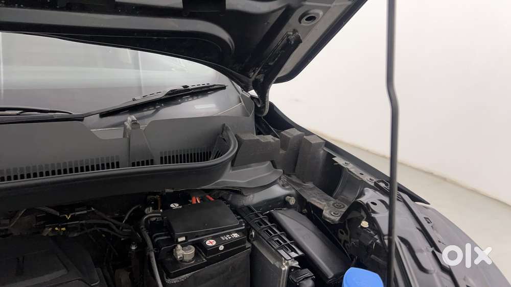 Skoda Kushaq 1.0 Tsi Style, 2022, Petrol