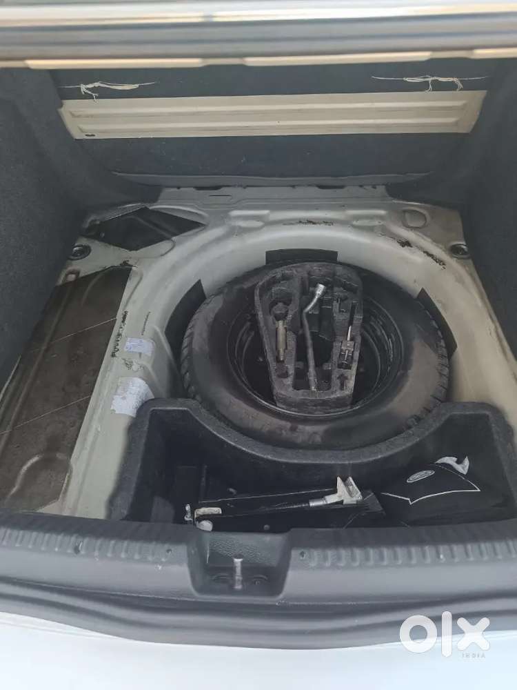 Volkswagen Vento Diesel Highline 2011