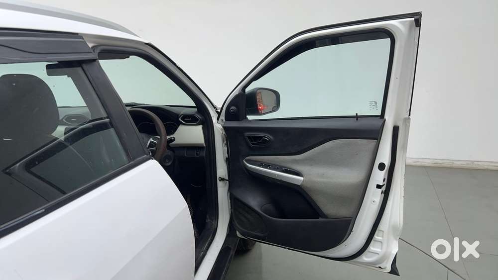 Nissan Magnite 1.0 Xe, 2022, Petrol