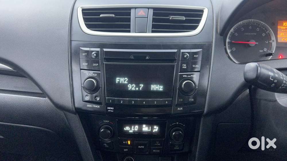 Maruti Suzuki Swift 1.3 Zxi, 2012, Petrol