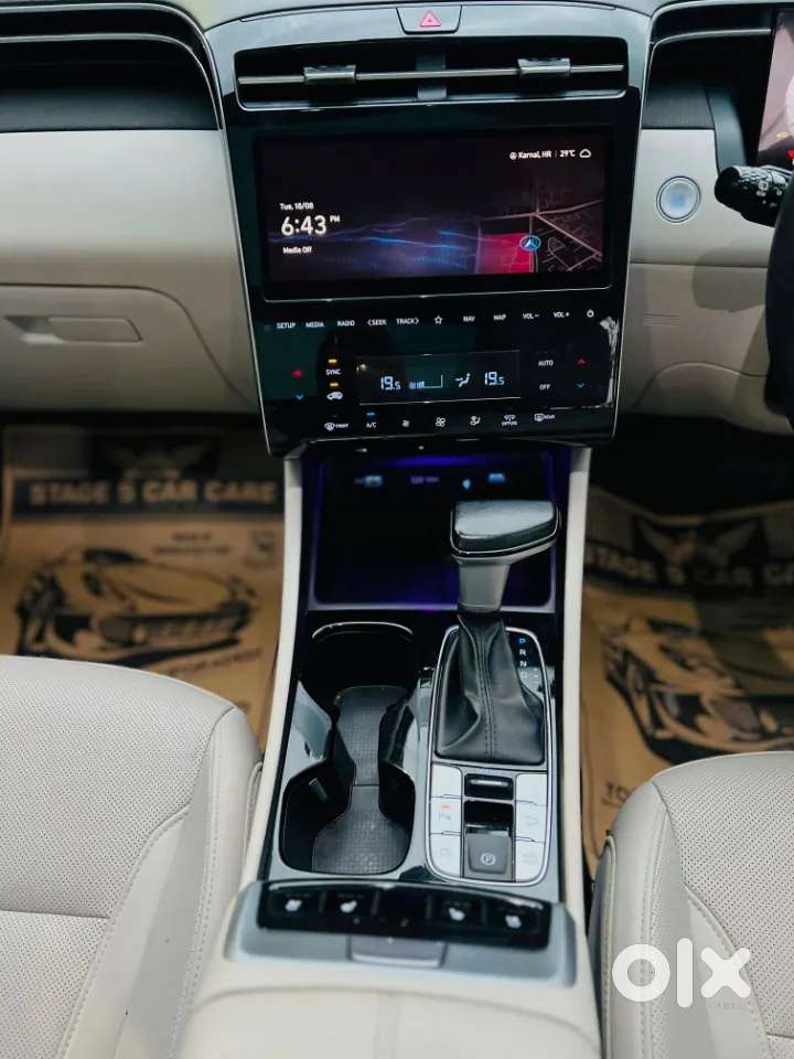 Hyundai Tucson 2.0 Signature Petrol At, 2023, Petrol