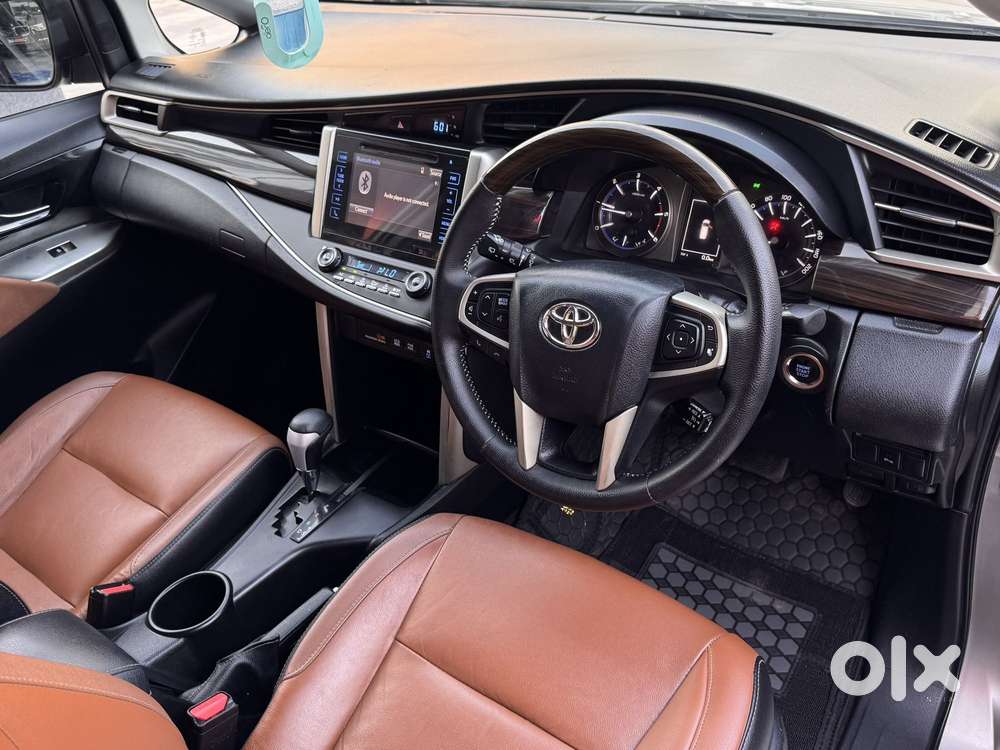 Toyota Innova Crysta 2.8 Zx At 7 Seater, 2018, Diesel