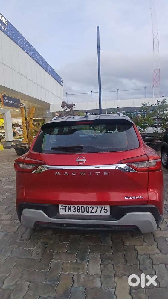 Nissan Magnite N-connecta B4d 1.0 Amt Cng, 2025, Petrol