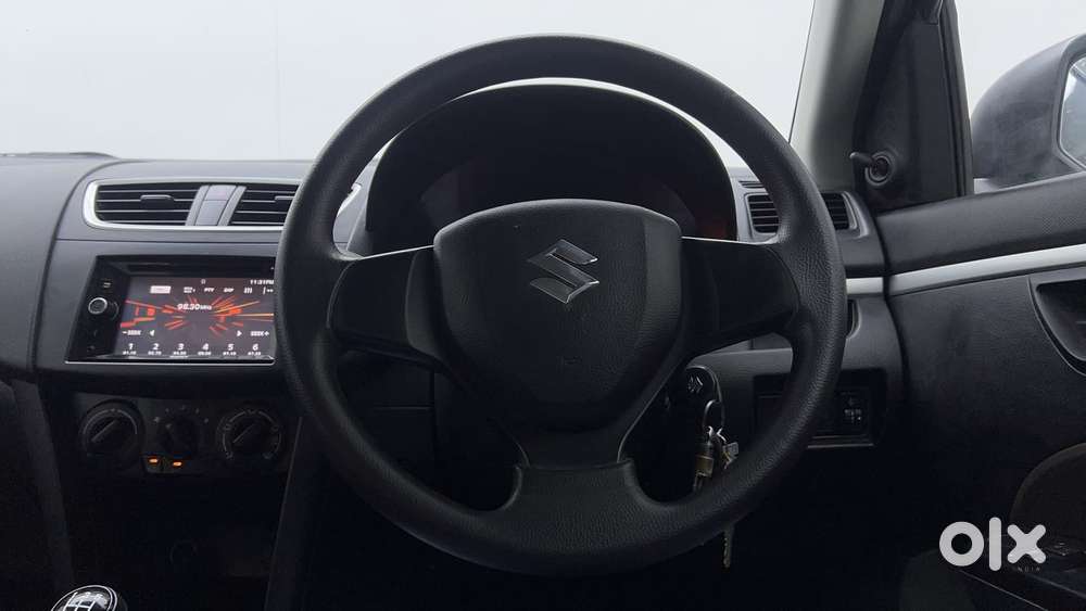 Maruti Suzuki Swift 1.2 Lxi (o), 2016, Petrol
