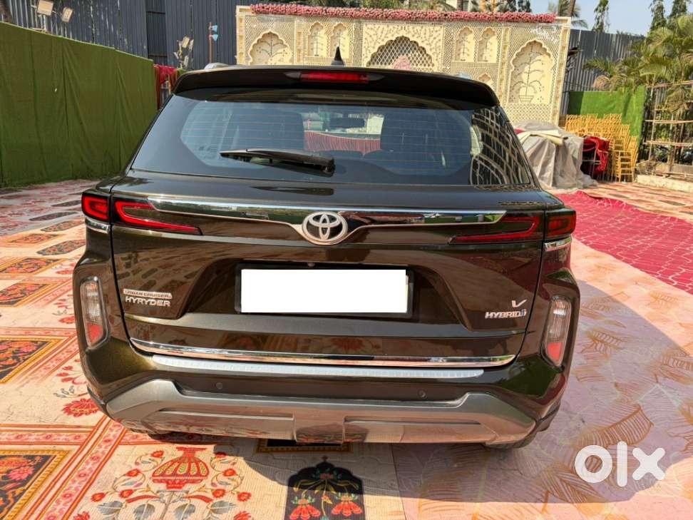 Toyota Urban Cruiser Hyryder 1.5 V Hybrid, 2023, Petrol