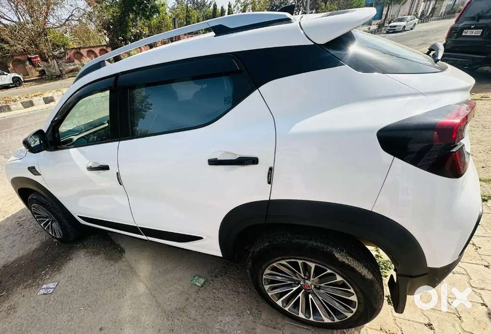 Vip Number Kiger Top Pure Petrol