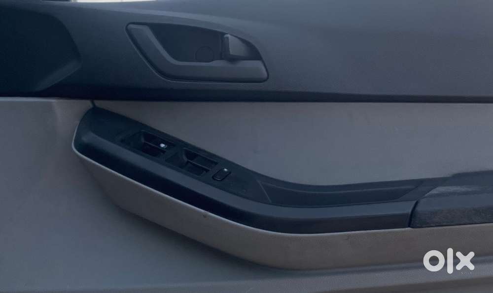 Tata Tiago 1.2 Revotron Xt Cng, 2023, Cng & Hybrids