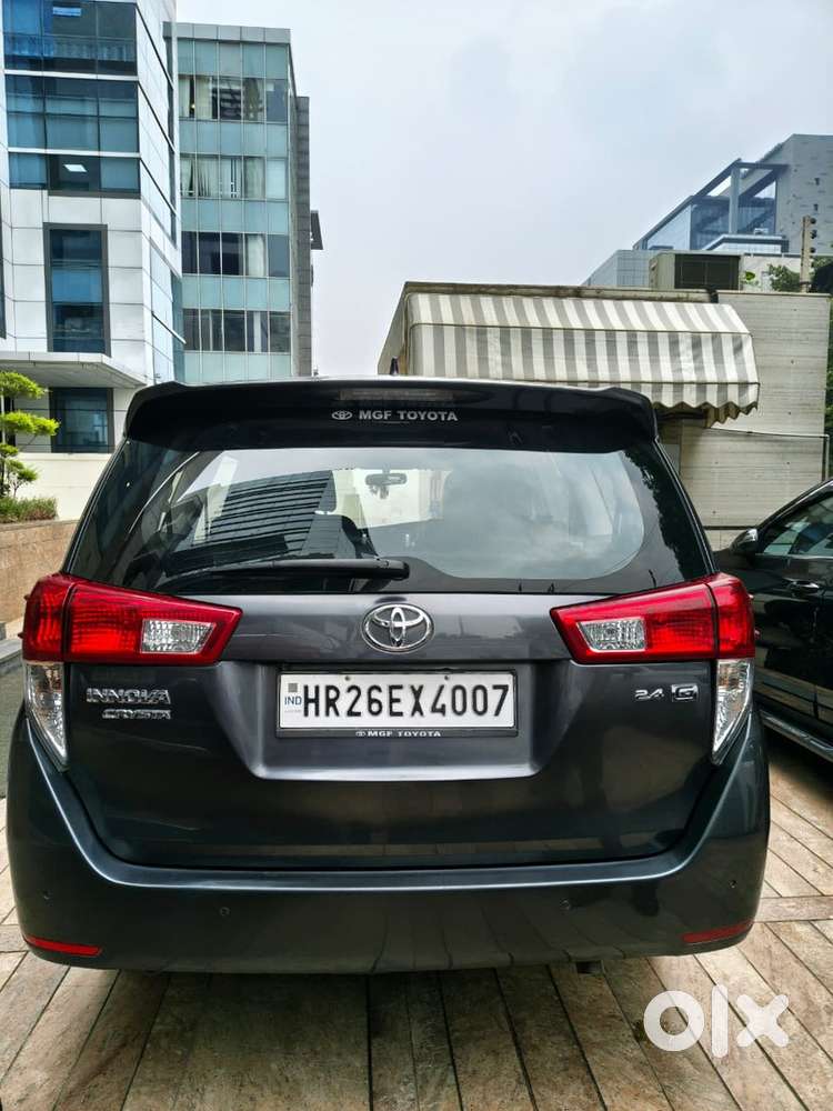 Toyota Innova Crysta 2022